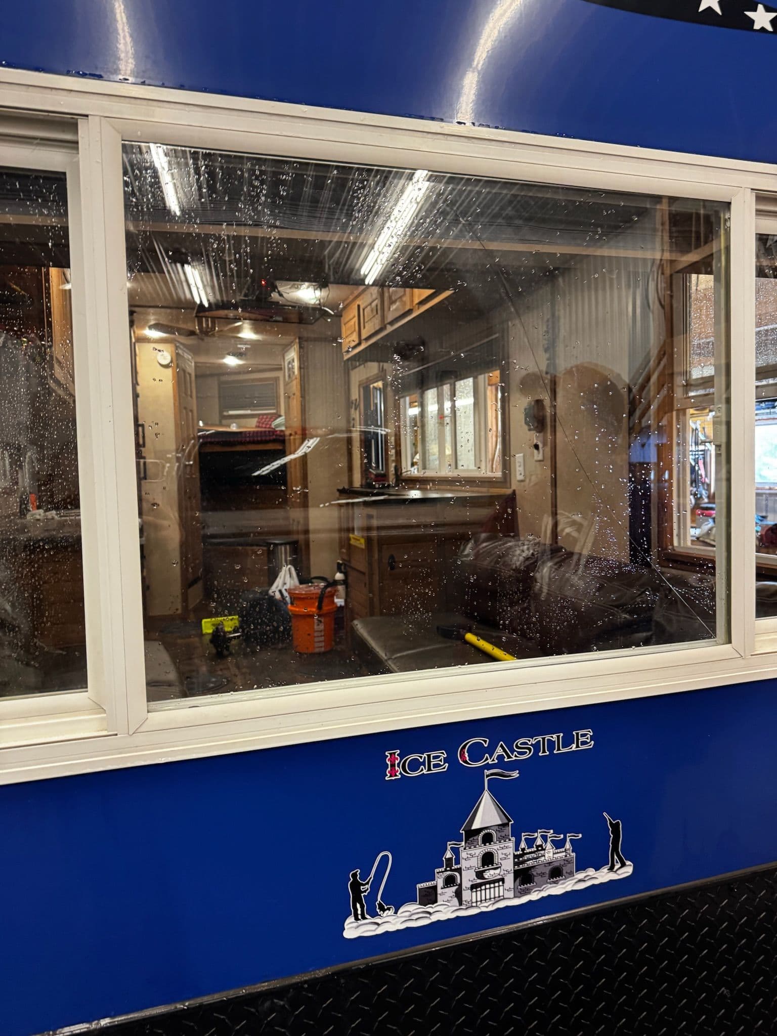 Gallery photos for Ice Castle Fish House Gets a Same-Day Glass Replacement: Image #1