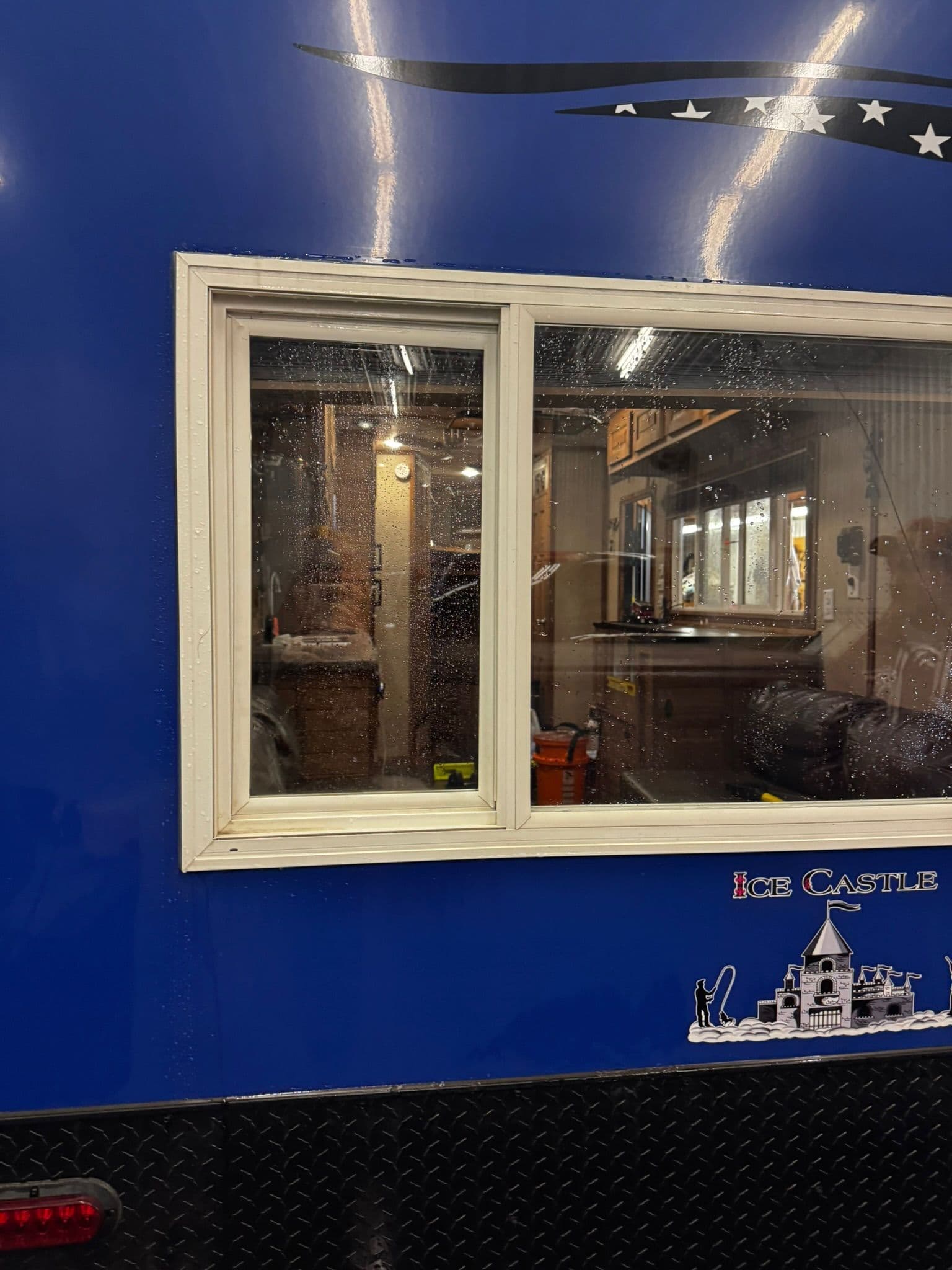Ice Castle Fish House Gets a Same-Day Glass Replacement image